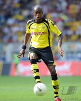 FUSSBALL, 1. BUNDESLIGA, Borussia Dortmund: SANTANA Einzelaktion