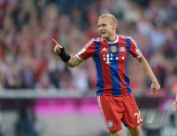 Fussball 1. Bundesliga Saison 14/15: JUBEL Sebastian Rode (FC Bayern Muenchen)