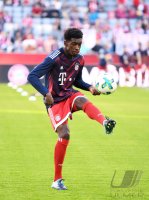 Fussball 1. Bundesliga Saison 17/18: FC Bayern Muenchen - SC Freiburg