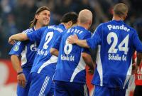 FUSSBALL DFB-Pokal: FC Schalke 04, FARFAN