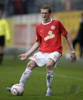Fussball: 1. Bundesliga Saison 2010/2011: FSV Mainz 05, Schuerrle am Ball