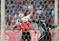 FUSSBALL 1. BUNDESLIGA: Hannover 96 - Bayern Muenchen