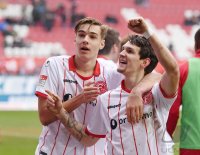 Fussball 2. Bundesliga Saison 17/18:  1. FC Kaiserslautern - Fortuna Duesseldorf