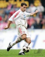 Fussball 1. Bundesliga: Koeln, LURLING Einzelaktion am Ball