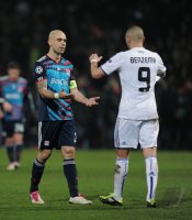 Fussball CHL  Saison 2010/2011: Olympic Lyon  - Real Madrid