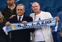 Fussball: Europa League Saison 2012/2013:  Claudio Lotito und Paul Gascoigne (v. li.)