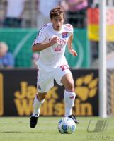 Fussball DFB Pokal:  Timo Heinze (Unterhaching)
