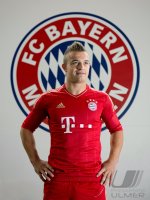 FUSSBALL Fotoshooting Xherdan Shaqiri (FC Bayern Muenchen)