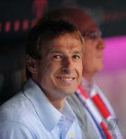 FUSSBALL 1. BUNDESLIGA: Bayern Muenchen - Schalke