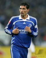 Fussball 1. Bundesliga: S04, KURANYI