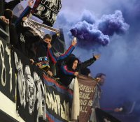 Fussball Europa League Saison 2013/2014: FC Basel Fans mit Pyros