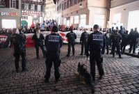 Grosses Polizeiaufgebot bei einer Demo in der Tuebinger Altstadt