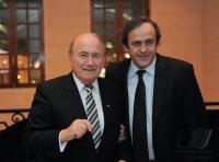 Fussball FIFA  Exekutivkomitee  Mitglieder   Blatter (Schreiz) und Platini (Frankreich