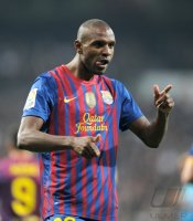 FUSSBALL International  COPA DEL REY  11/12: JUBEL nach dem TOR zum 1:2 durch Eric Abidal (Barca)