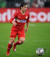 FUSSBALL, 1. BUNDESLIGA, 12. Spieltag: Stuttgart, CELOZZI Einzelaktion