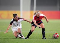 FUSSBALL  Olympia 2008   Vorrunde  Frauen   Norwegen - USA