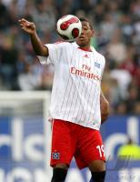 Fussball 1. Bundesliga, Hamburg: BOATENG Einzelaktion