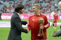 Fussball  1. Bundesliga Saison 2013/2014: FC Bayern Muenchen - Borussia Moenchengladbach