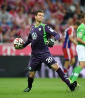 Fussball 1. Bundesliga Saison 14/15: Torwart Max Gruen (VfL Wolfsburg)
