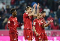 Fussball 1. Bundesliga Saison 15/16: FC Bayern Muenchen - Hertha BSC Berlin