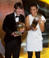 Fussball FIFA Ballon d Or 2010  Weltfussballer 2010  Lionel Messi (li, ARG) mit Weltfussballerin Marta (re, BRA)