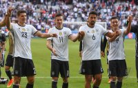 Fussball Europameisterschaft Achtelfinale 2016: Deutschland - Slowakei