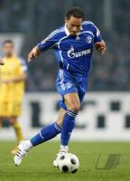 Fussball 1. Bundesliga: Schalke, JONES Einzelaktion