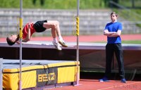 Leichtathletik: Hochspringen Lukas Gaertner (TV Rottenburg) trainiert im Rottenburger Hohenberstadion