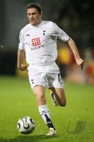 Fussball UEFA Pokal: Tottenham, KEANE Einzelaktion