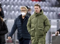 Fussball 1. Bundesliga Saison 21/22: FC Bayern Muenchen - Arminia Bielefeld