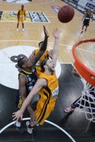 Basketball 1. Bundesliga  12/13  Walter Tigers Tuebingen  - Alba Berlin