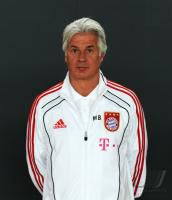 Fussball 1. Bundesliga 2010/2011: Marcel Bout, Spiel und Spieler - Beobachtung (FCB)