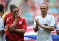 Fussball 1. Bundesliga Saison   2011/2012 :  Franck Ribery , Arjen Robben (v. li., FC Bayern Muenchen)