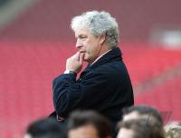 Bayer Trainer Klaus Toppmller
