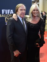 Fussball International  FIFA Ballon d Or 2014: Netzer mit Ehefrau