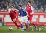 Fussball 1. Bundesliga: Schalke - Bayern, Zweikampf