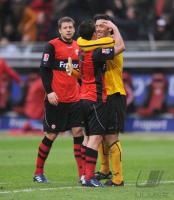 Fussball 1. Bundesliga : Martin Fenin mit Oka Nikolov (v.li., Frankfurt)