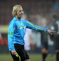 2. Fussball Bundesliga :  Schiri Bibiana Steinhaus