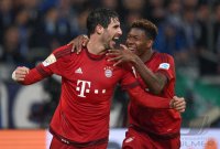 Fussball 1. Bundesliga Saison 15/16: FC Schalke 04 - FC Bayern Muenchen