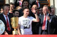 Fussball: FC Bayern feiert zum Saisonabschluss auf dem Marienplatz