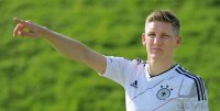 Bastian SCHWEINSTEIGER (Deutschland) im neuen Nationaltrikot EM 2012