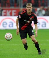 Fussball: 1. Bundesliga Saison 2010/2011: Leverkusen, Bender Einzelaktion