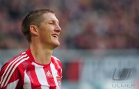 Fussball: 1. Bundesliga Saison 2010/2011, Bayern: SCHWEINSTEIGER