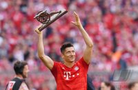 Fussball 1. Bundesliga Saison 18/19: Torschuetzenkoenig Robert Lewandowski (FC Bayern Muenchen)
