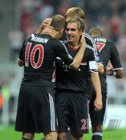 Fussball CHL  Saison 2011/2012:  Arjen Robben, Philipp Lahm (V. LI., FC Bayern Muenchen)