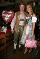 Fussball 1. Bundesliga: FCB auf dem Oktoberfest