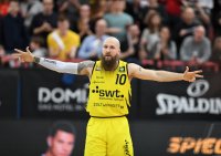 Barmer 2. Basketball Bundesliga  18/19: Tigers Tuebingen - PS Karlsruhe Lions
