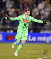Fussball Supercoppa Italia Finale 2014 in Doha: Torwart Rafael Cabral (SSC Neapel)