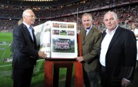 Fussball CHL  Saison 2011/2012: Ehren Praesident Franz Beckenbauer, Vorstandsvorsitzender Karl Heinz Rummenigge, Praesident Uli Hoeness (v. li., FC Bayern Muenchen)