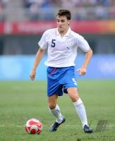 FUSSBALL  Olympia 2008   Vorrunde  Maenner Kamerun - Italien